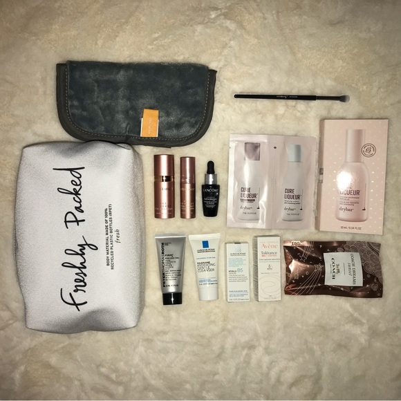 Fresh Cosmetic Bag and Sampler Kit 14pc - Picture 1 of 8